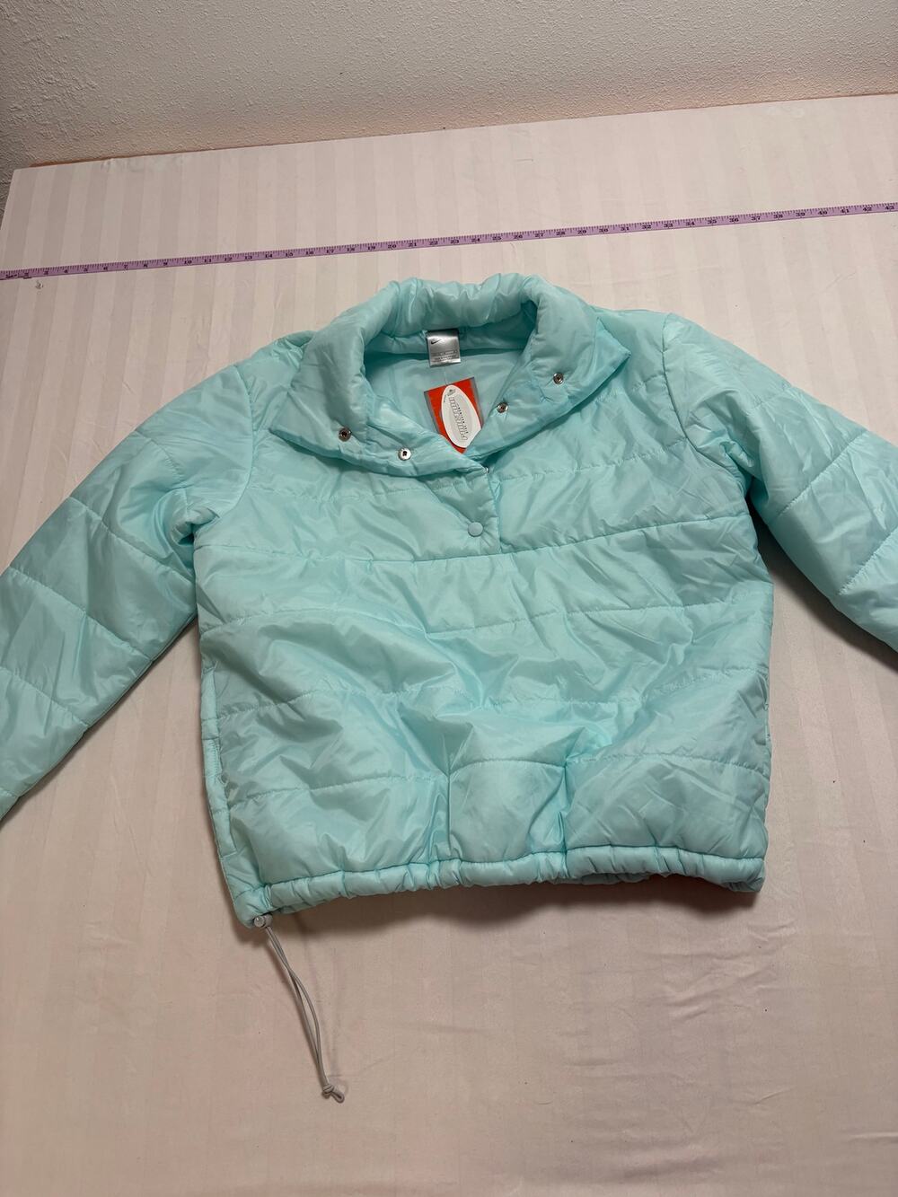 Vintage Nike Women’s Aqua Blue Puffer Pullover Jacket NWT – Size M